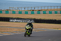 anglesey-no-limits-trackday;anglesey-photographs;anglesey-trackday-photographs;enduro-digital-images;event-digital-images;eventdigitalimages;no-limits-trackdays;peter-wileman-photography;racing-digital-images;trac-mon;trackday-digital-images;trackday-photos;ty-croes